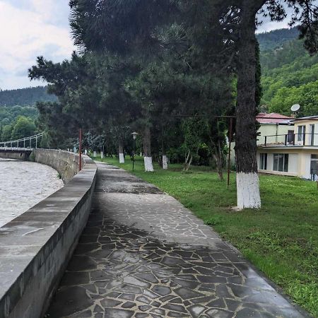 Riverside Borjomi Εξωτερικό φωτογραφία