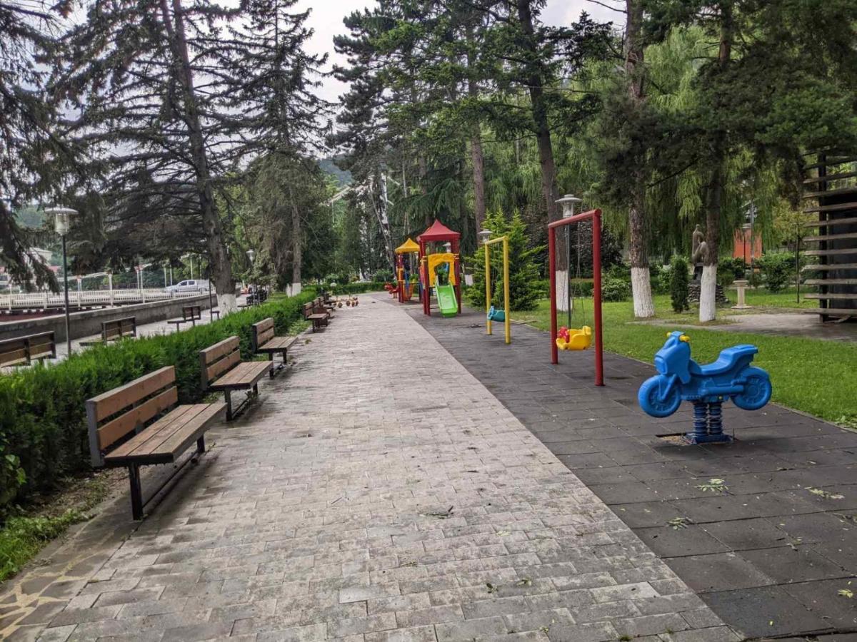 Riverside Borjomi Εξωτερικό φωτογραφία